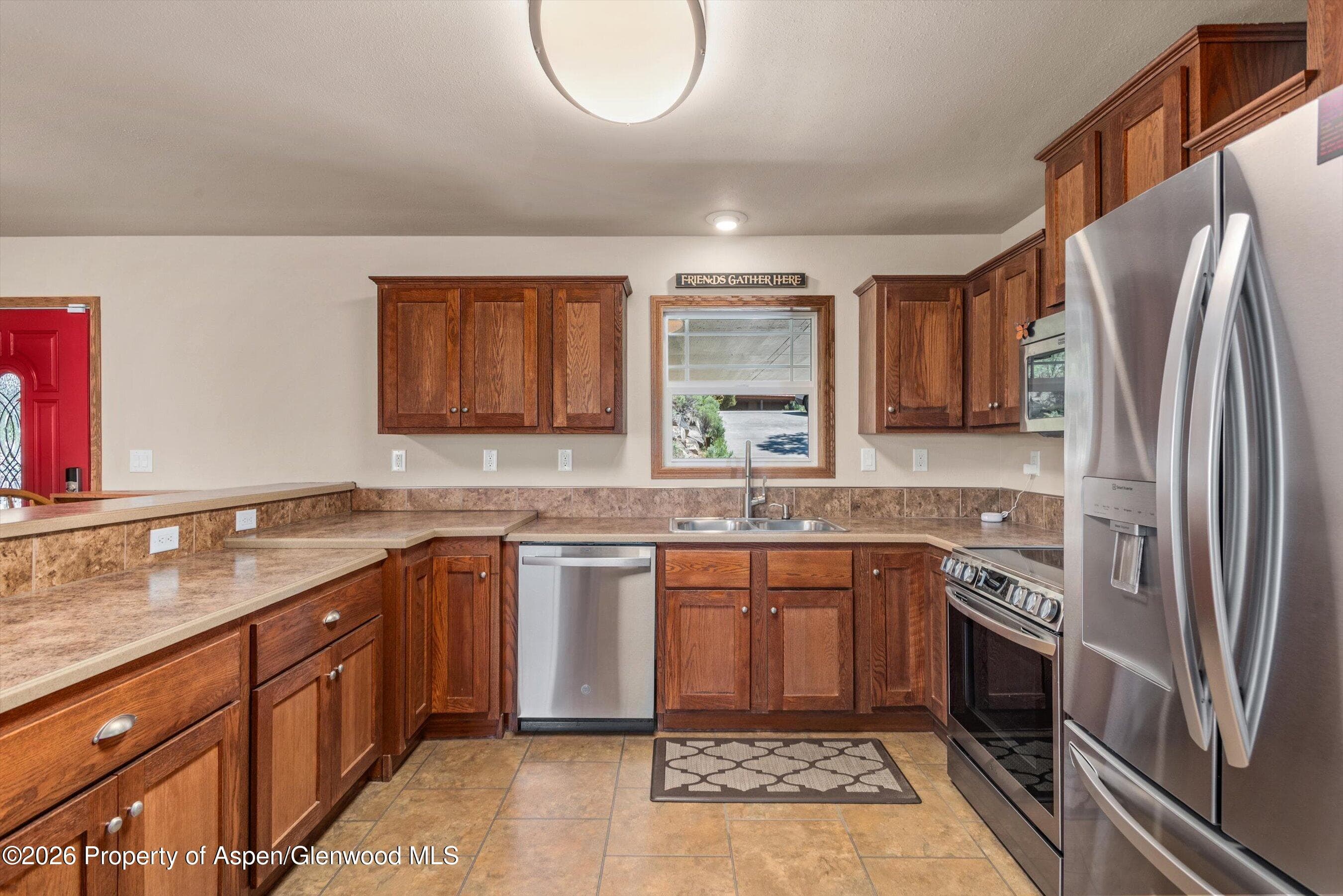 629 Hillcrest Drive - Photo 12