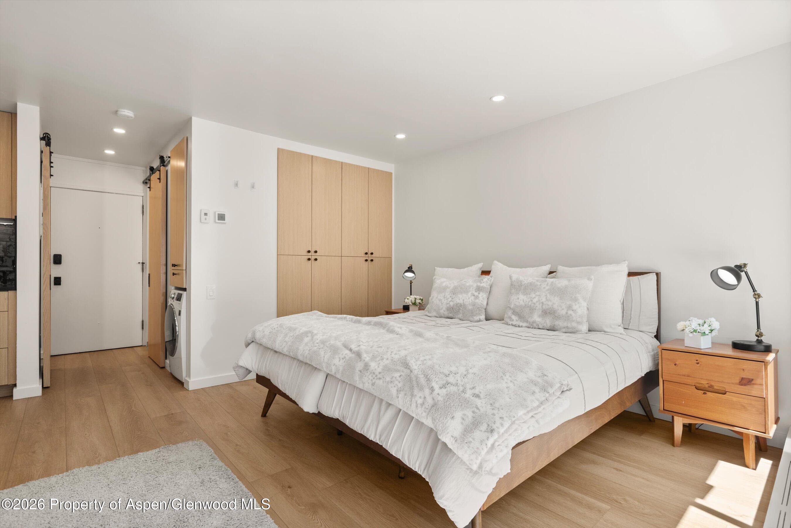 725 E Main Street 107 - Photo 2