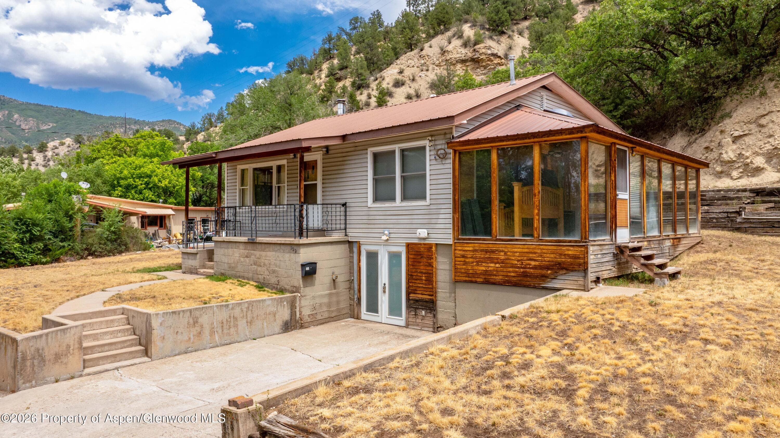 922 Lincoln Avenue, Glenwood Springs, CO 81601 - Photo 1