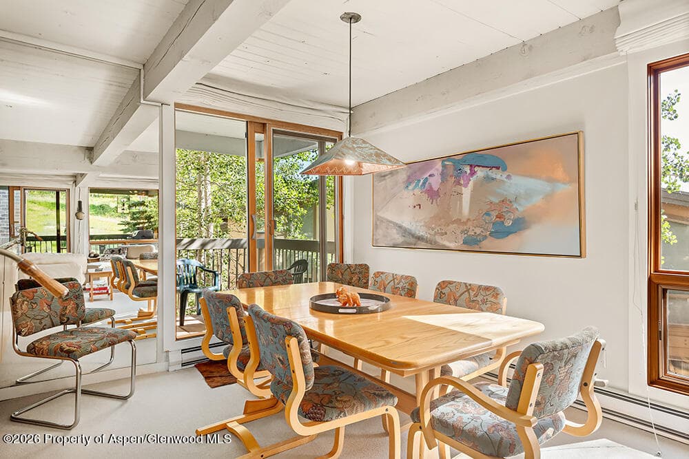 855 Carriage Way Summit 201 - Photo 5