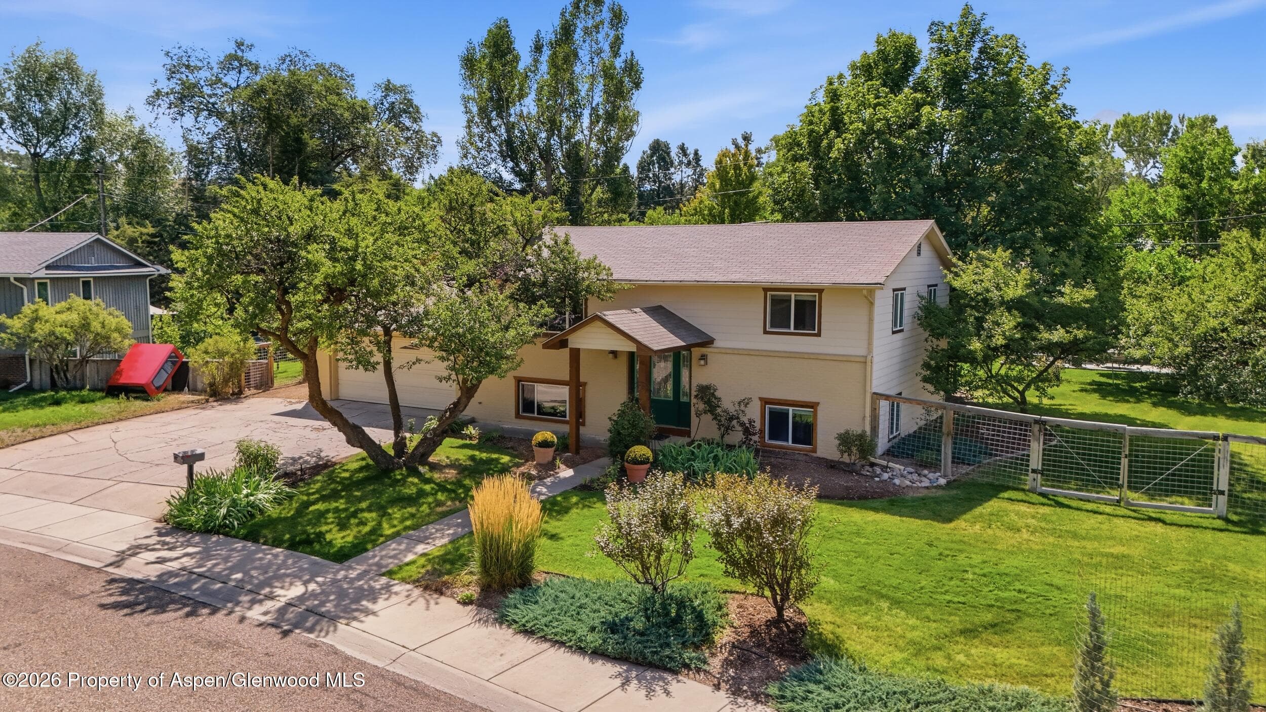 80 Maroon Pl, Carbondale, CO 81623 - Photo 1