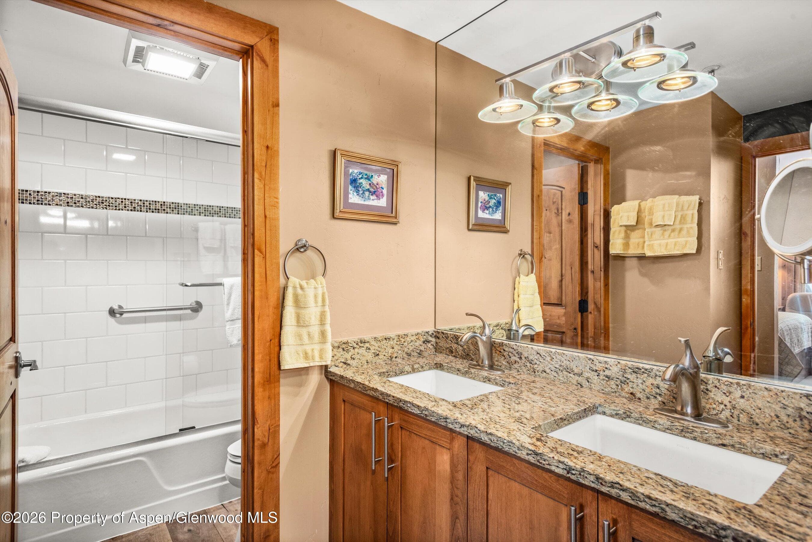 150 Carriage Way 33 - Photo 8