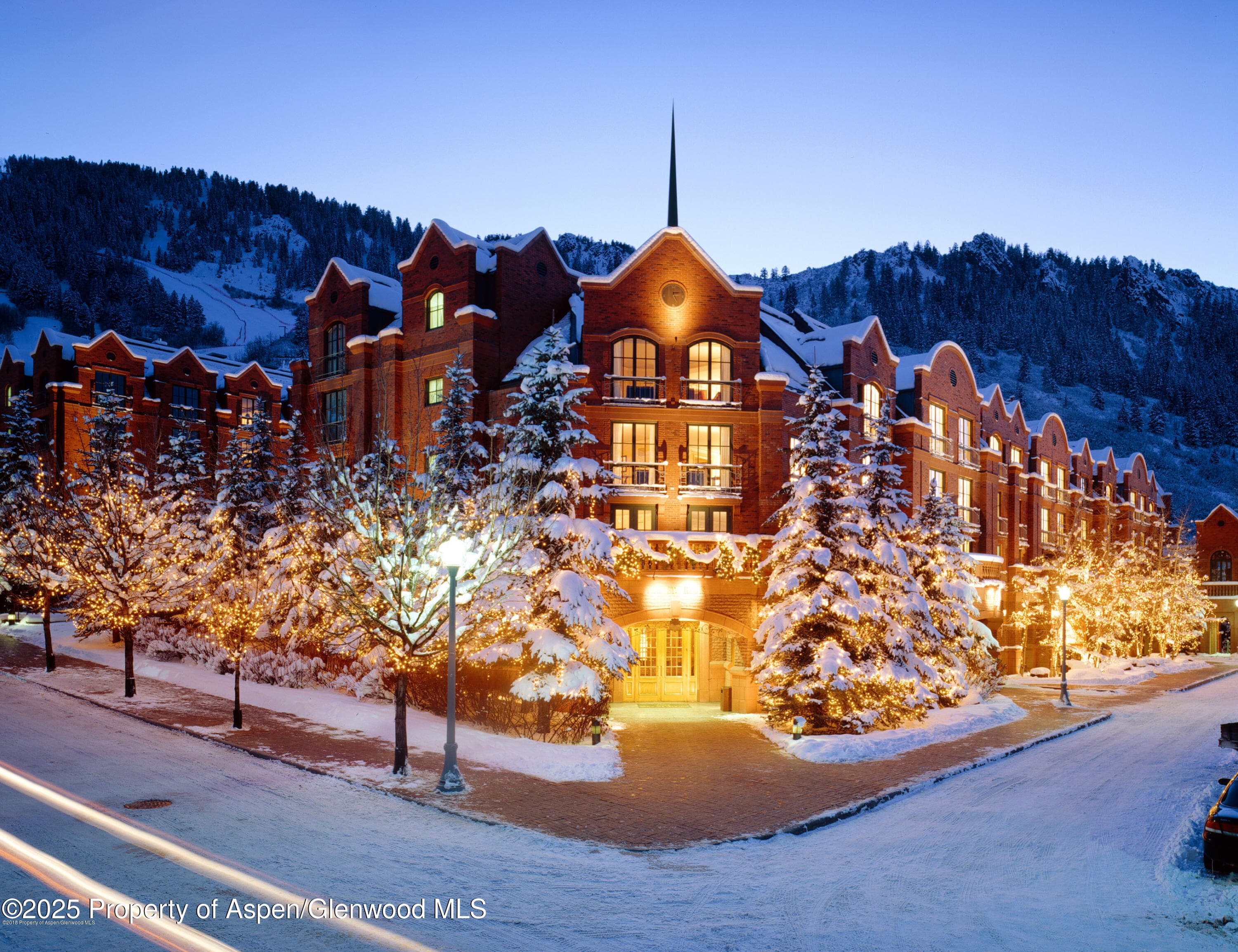 315 E Dean St, B51 Wks 2,3,4,14,33,37,41,42, Aspen, CO 81611 - Photo 1
