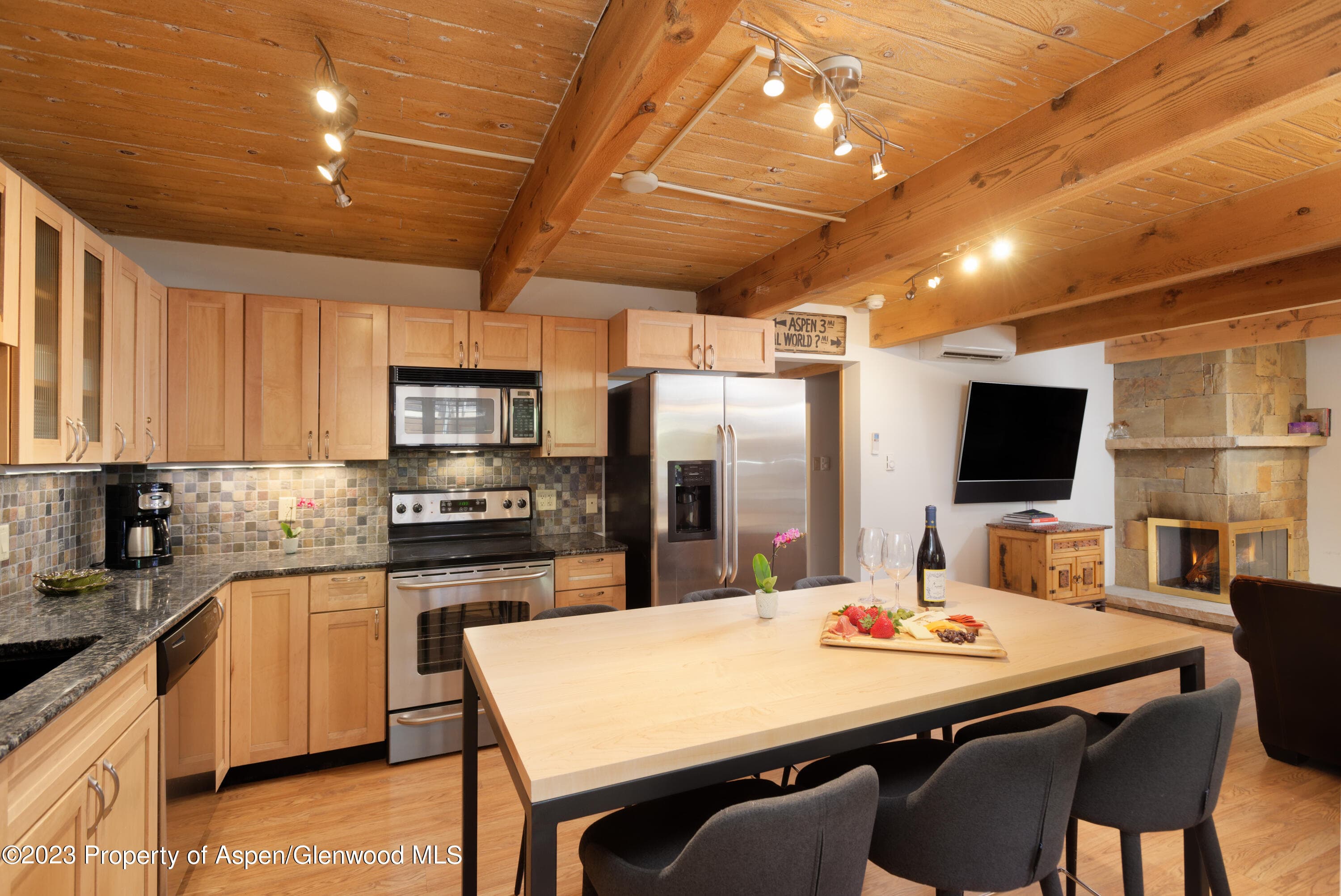 630 E Cooper #6, Aspen, CO 81611 - Photo 1