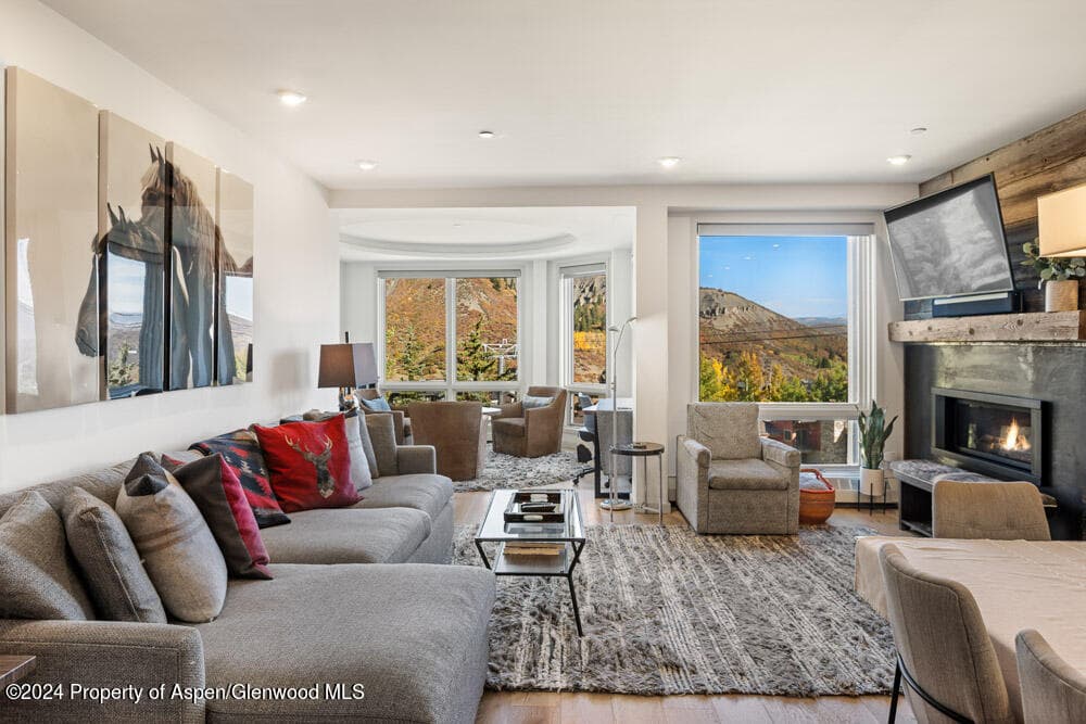 476 Wood Road Unit #27, Snowmass Village, CO 81615 - Photo 1