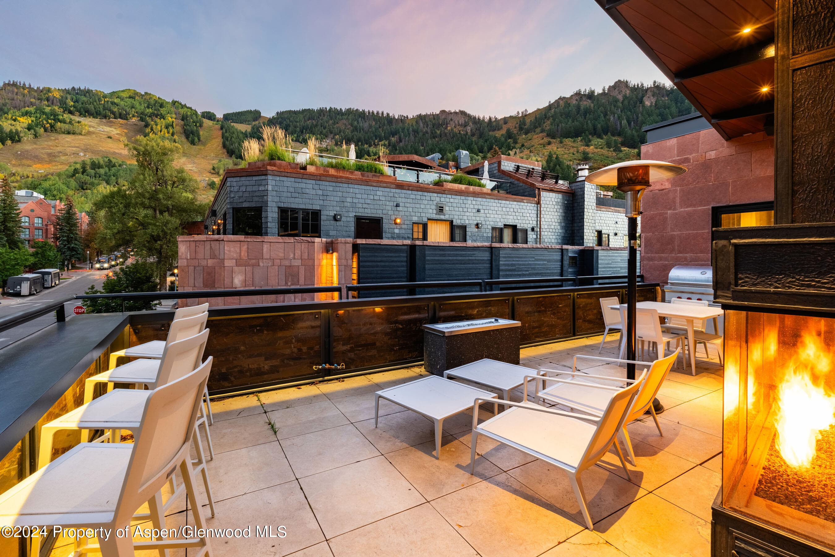 405 S Monarch P-2, Aspen, CO 81611 - Photo 1