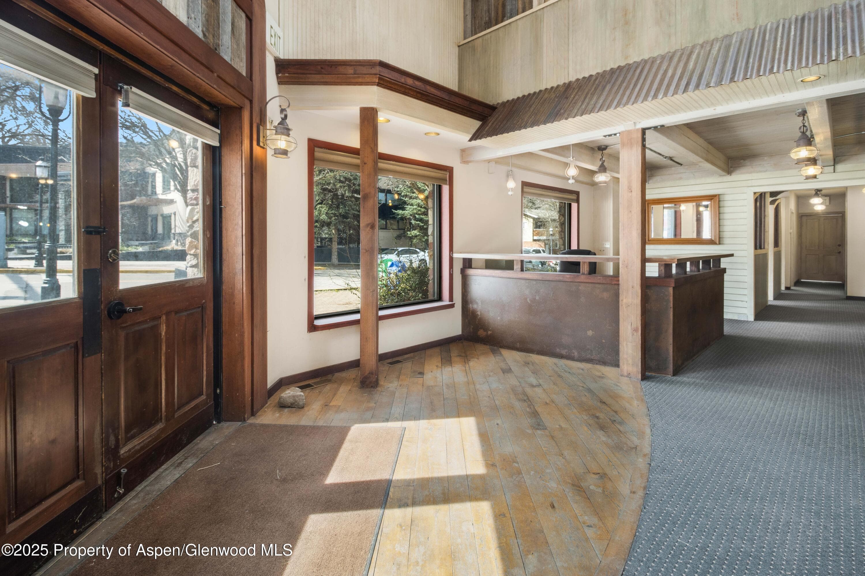 931 Grand Avenue, Glenwood Springs, CO 81601 - Photo 1