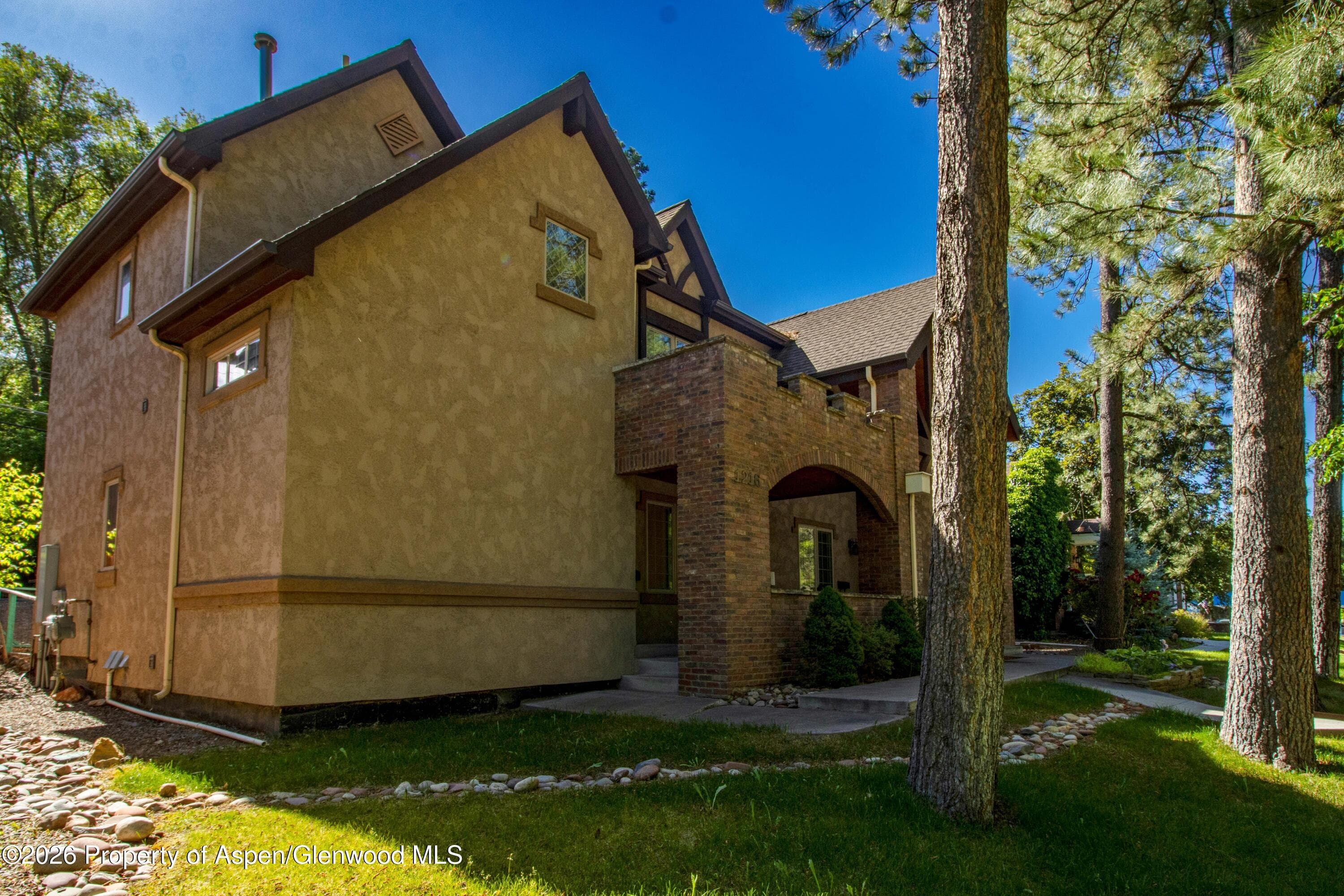 1216 Grand Avenue, Glenwood Springs, CO 81601 - Photo 1